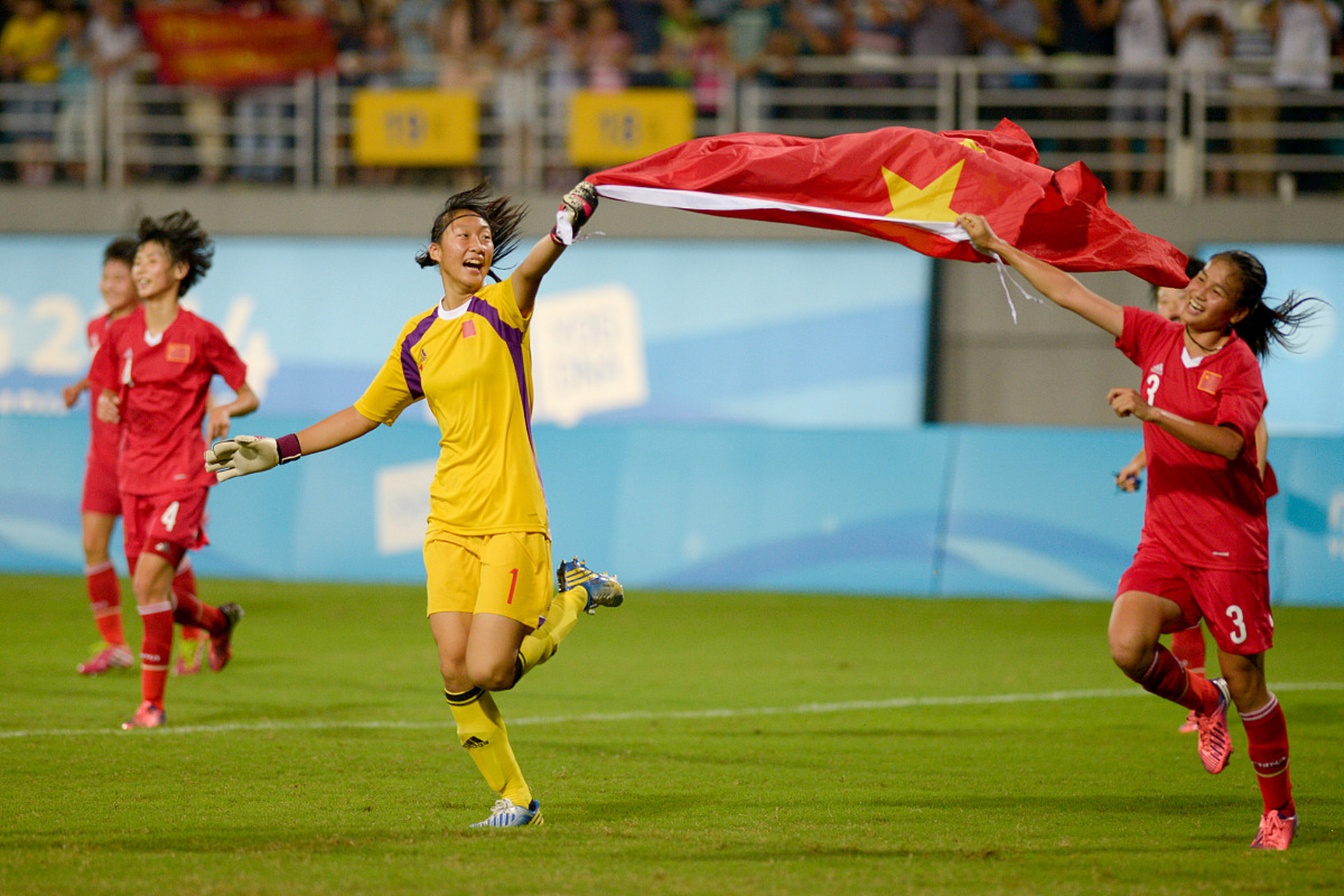 包含精湛技艺!中国足球队在国际大赛中脱颖而出的词条 包含精湛技艺!中国足球队在国际大赛中脱颖而出的词条